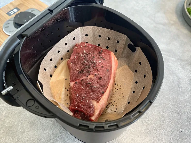 Die Zubereitung von Rumpsteak im Airfryer in der Heißluftfritteuse Schritt für Schritt.